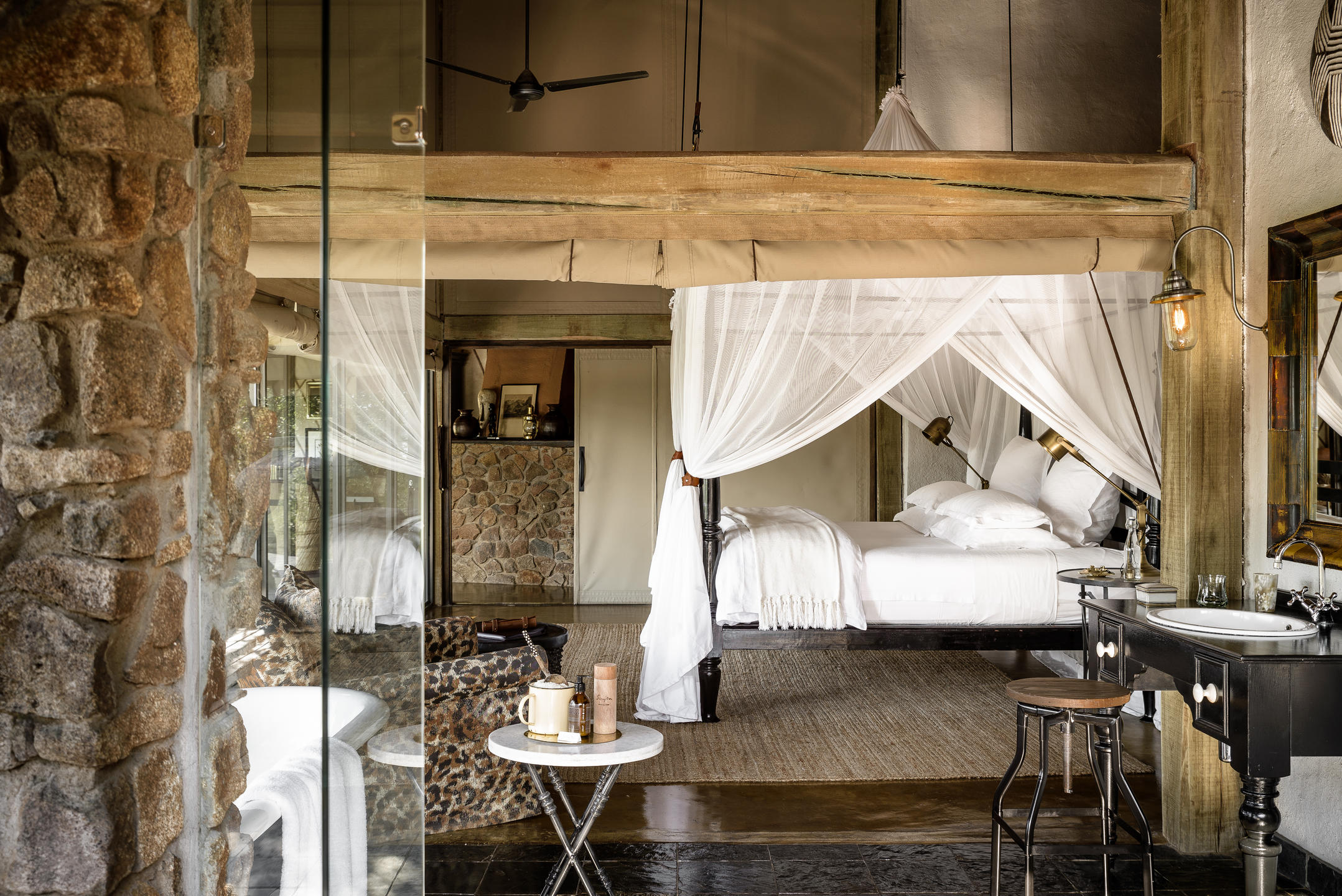 Singita Ebony Lodge thumbnail 3